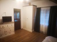 Dreibettzimmer mit Gemeinschaftsbalkon