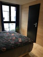 Chambre Familiale avec Douche 