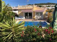 Villa HAYAHAY with PRIVATE POOL & Amazing view - B&B Calpe