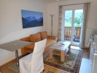 Apartamento de 1 dormitorio con balcón