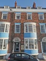 B&B Weymouth - Seacrest Guest House - Bed and Breakfast Weymouth