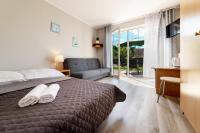 Triple Room with Terrace