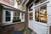 Les Petites Suites Dieppoises - L'Atelier Couture - Chambres d’hôtes