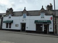 B&B Fochabers - The Red Lion Tavern - Bed and Breakfast Fochabers