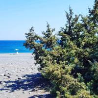 Cedrus and Sea, beachfront house, Gennadi, Rhodes - B&B