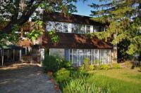 Villa "Forest way" - Bed and Breakfast Pirdop