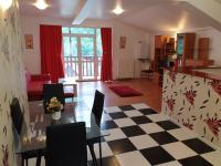 Apartment mit 2 Schlafzimmern (6 Erwachsene)
