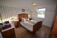 Kleines Doppelzimmer mit Gemeinschaftsbad