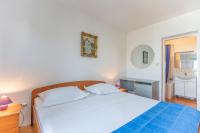 Doppelzimmer mit Balkon und Meerblick
