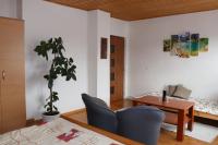Driepersoonskamer met Eigen Externe Badkamer