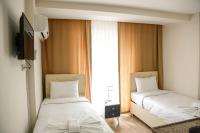 Double or Twin Room with Bathroom