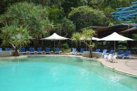 Kingfisher Bay Resort