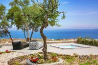 Villa Luxury Scavata nella Roccia con Vasca Immersione ad Acqua Fredda e Vista Mare e Tramonto