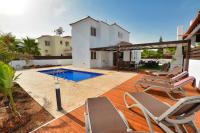 Nissi Palms Villa - B&B