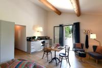 Studio with Mountain View