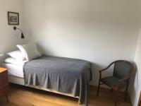 Standard Twin Room with Shared Bathroom