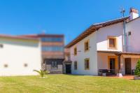 La capitana Llanes - B&B Llanes