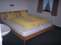 Tweepersoonskamer met Gedeelde Badkamer