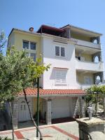 Apartments Mlacovic - Bed and Breakfast Rab