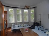 One-Bedroom Apartment (4 Adults)