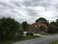 Marijanas Ferienhof 2, Urlaub mit viel Platz zwischen Dornumersiel und Bensersiel, gehört zum Café Kunterbunt - Ferienwohnung