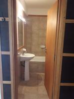 Depto Centrico con pequeño jardin y parrilla - B&B San Martín de los Andes