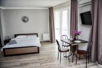 B&B Ivano-Frankivsk - Apart Reserve Sloboda Loft - Bed and Breakfast Ivano-Frankivsk