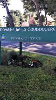 Domaine de La Coudouliere, Vue Mer, Plage, Piscine et Parc - Chambres d'hôtes Six-Fours-les-Plages