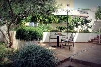 Studio mit Gartenblick