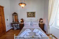 Hydra's Pearl - Gold Pearl - B&B Ýdra