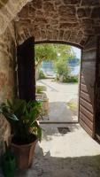 Stone House Garden Retreat by the Sea - B&B Preko