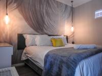 B&B Oudtshoorn - The Featherbed - Oudtshoorn - Bed and Breakfast Oudtshoorn