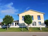 Campingblick-Gästehaus-Ferienwohnungen - Bed and Breakfast