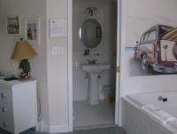 King Room with Spa Bath