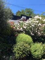 Petite chambre indépendante avec sdb, clim et parking privé - B&B Nice