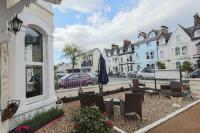 Clifton Villa Guest House - B&B Llandudno