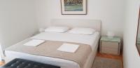 Apartmani Grozdana - Bed and Breakfast