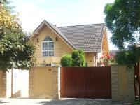 APARTMAN SOÓS -- Only for relaxation, not for party! - Bed and Breakfast Siófok