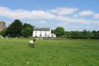 B&B Abergavenny - The Old Rectory Bed & Breakfast - Bed and Breakfast Abergavenny