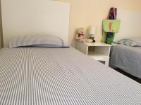 Apartamentos 7 Valles Jaca Centro - Bed and Breakfast