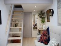 Studio - Split Level