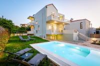 SP villa - Bed and Breakfast Ágios Onoúfrios