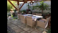 Horváth Apartmanház - Bed and Breakfast
