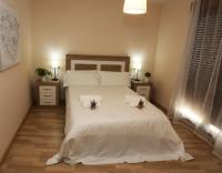 Apartamento turisticos Puente Romano P3 1-B - B&B Salamanca