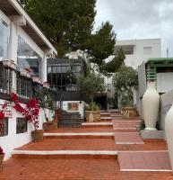 Edificio Agave - B&B Es Pujols