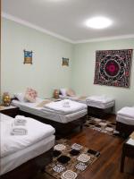 Chambre Triple avec Salle de Bains Privative