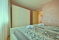 One-Bedroom Apartment with Terrace and Sea View