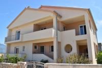 Apartments Mino - Bed and Breakfast Ražanac