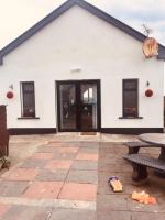 B&B Miltown Malbay - Teach Beag Cois Tra - Bed and Breakfast Miltown Malbay