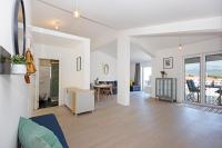 Manuela - Ferienwohnung Podstrana